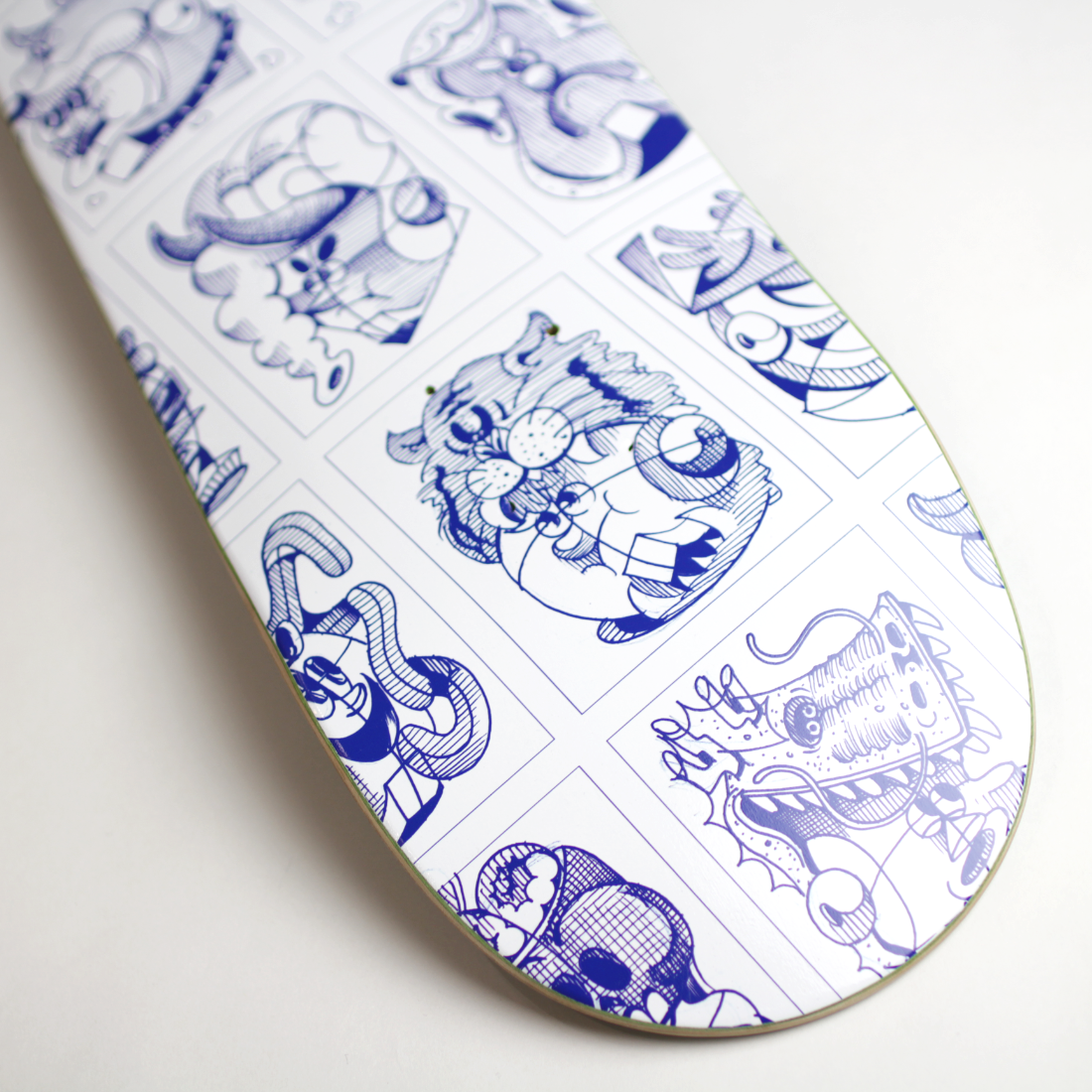 【7.5】VORES SKATESHOP - Shutie "White"